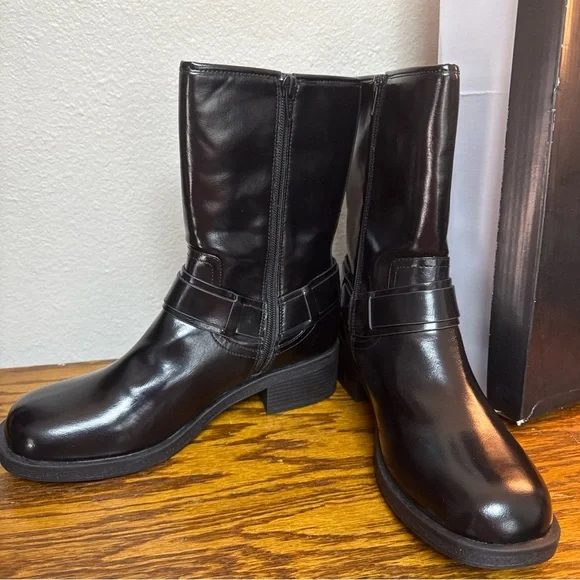 Dolce Vida Armonda Black, Shiny Harness Moto-chic boots size 8.5M - Picture 4 of 9